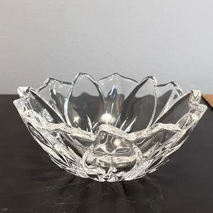Marquis By Waterford 5" Poinsettia Bowl